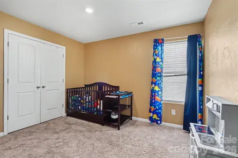 1112 Creedmore Court Charlotte NC 28215
