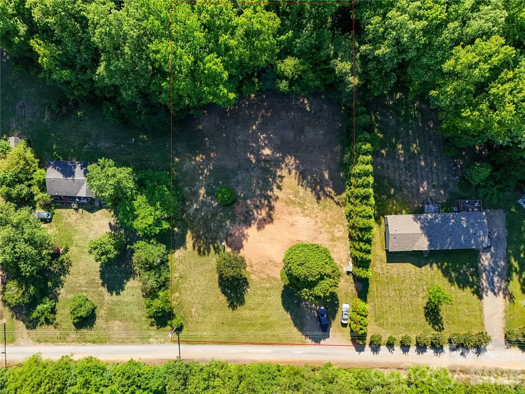 24442 Jd Drive Locust NC 28097