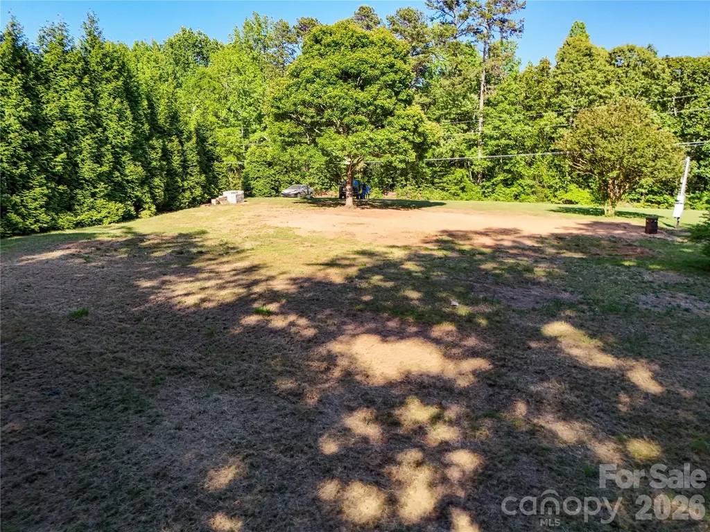 24442 Jd Drive Locust NC 28097