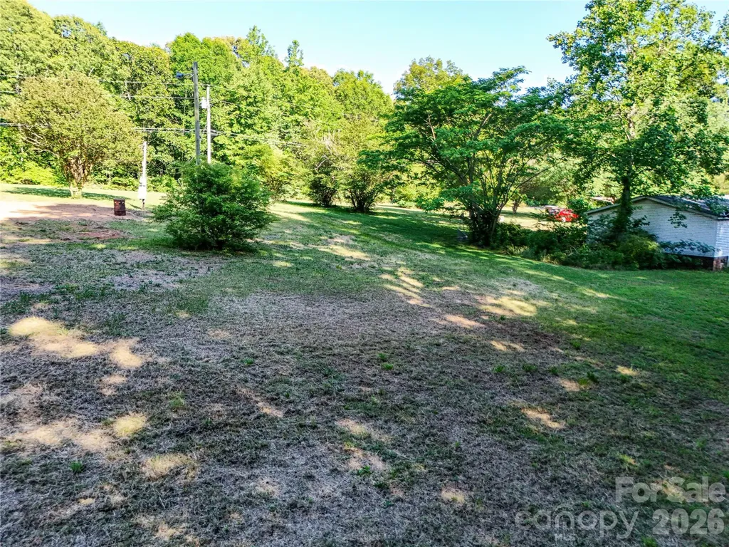 24442 Jd Drive Locust NC 28097