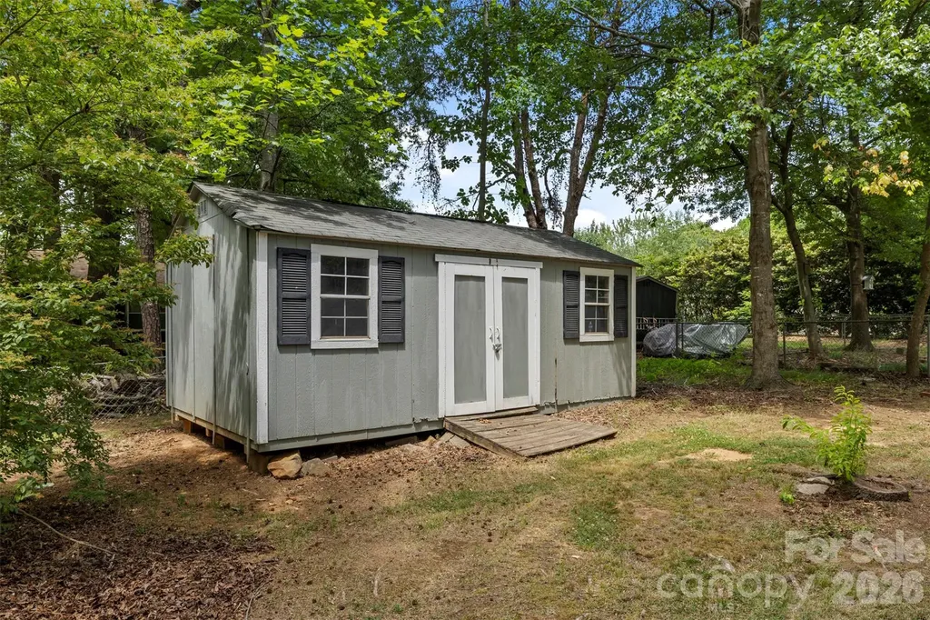 7795 Old Post Road Denver NC 28037