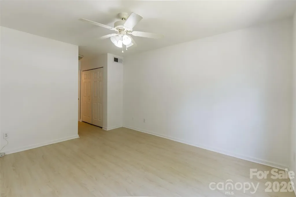 5840 Prescott Court Charlotte NC 28269
