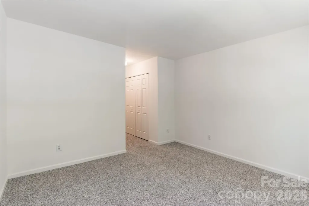 5840 Prescott Court Charlotte NC 28269