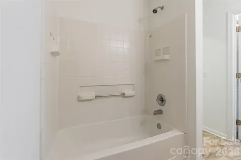 5840 Prescott Court Charlotte NC 28269