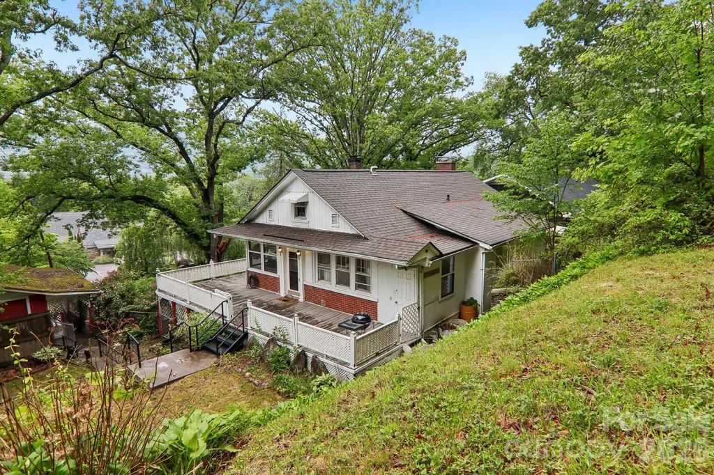 1157 S Main Street Waynesville NC 28786