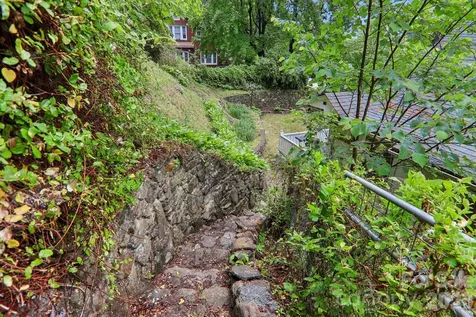 1157 S Main Street Waynesville NC 28786
