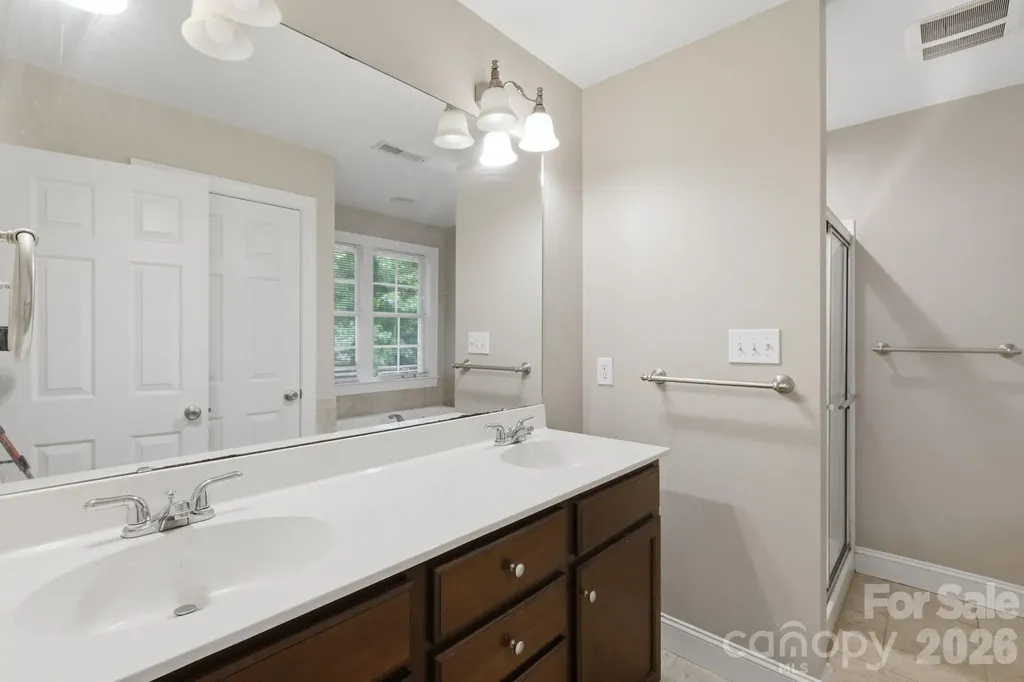 190 Meadow Glen Drive Troutman NC 28166
