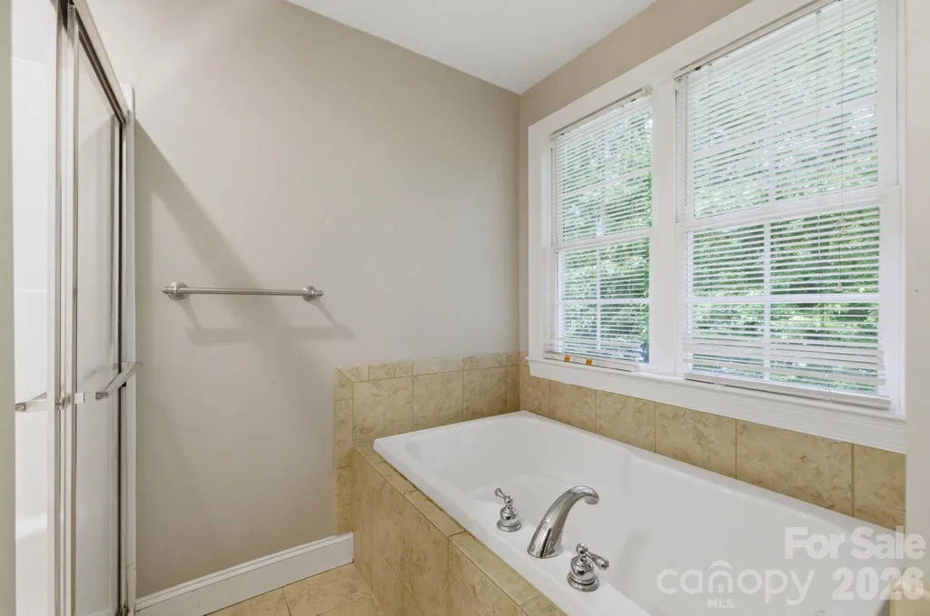 190 Meadow Glen Drive Troutman NC 28166