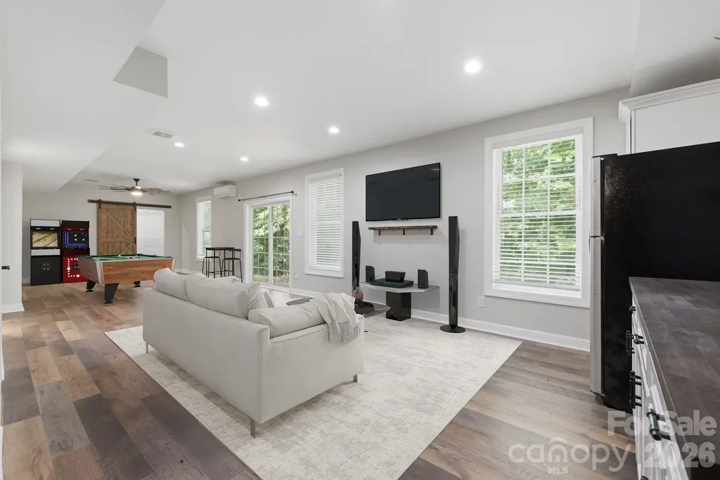 190 Meadow Glen Drive Troutman NC 28166
