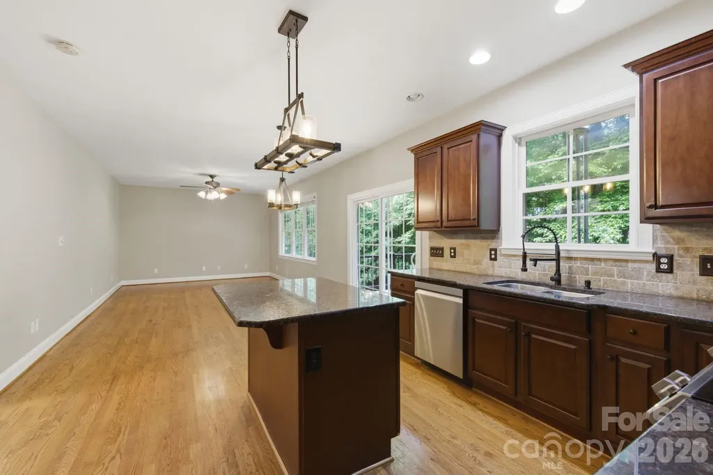 190 Meadow Glen Drive Troutman NC 28166