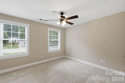 190 Meadow Glen Drive Troutman NC 28166