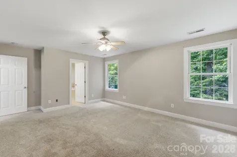 190 Meadow Glen Drive Troutman NC 28166