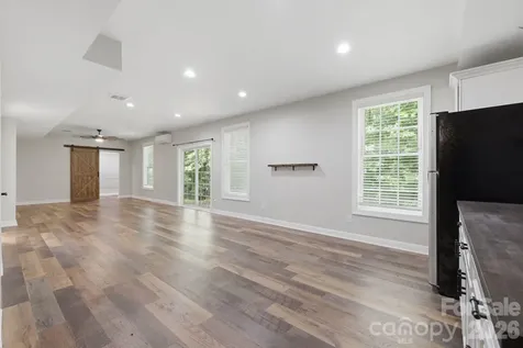 190 Meadow Glen Drive Troutman NC 28166