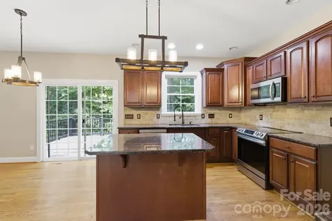 190 Meadow Glen Drive Troutman NC 28166