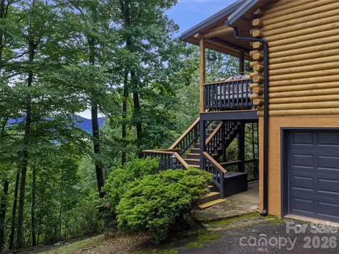 357 Rosewood Lane Burnsville NC 28714