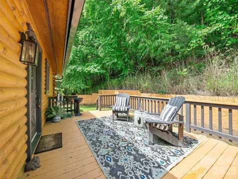 357 Rosewood Lane Burnsville NC 28714