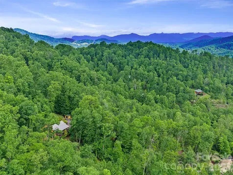 357 Rosewood Lane Burnsville NC 28714