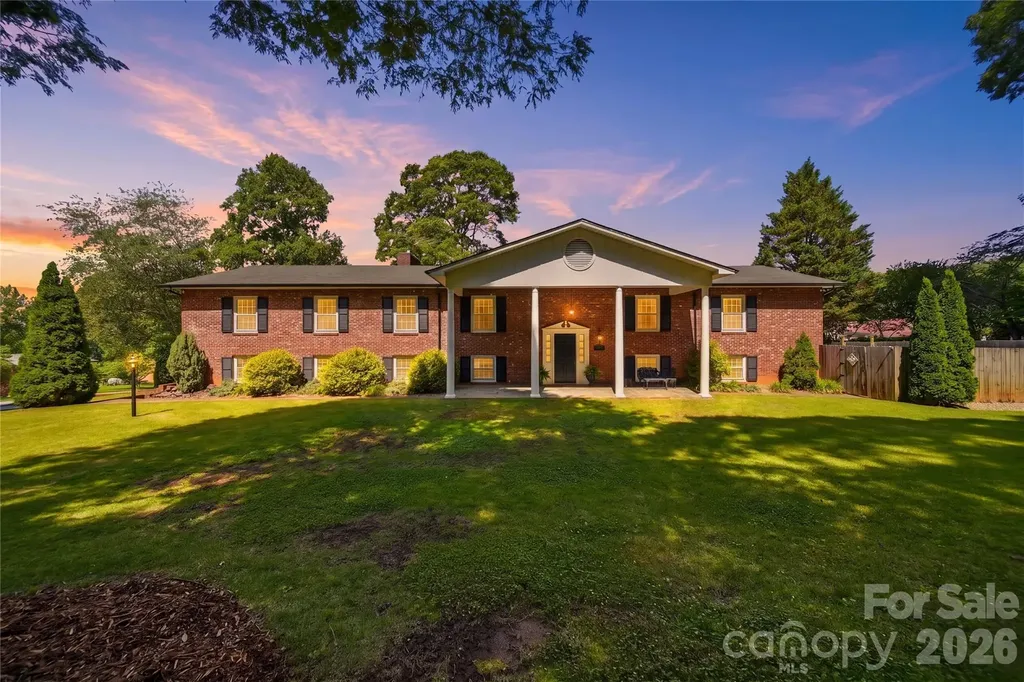 138 Whispering Pines Drive Hudson NC 28638