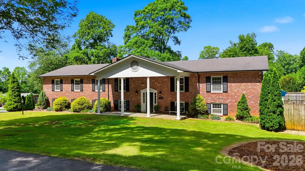 138 Whispering Pines Drive Hudson NC 28638