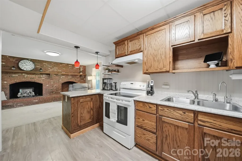 138 Whispering Pines Drive Hudson NC 28638