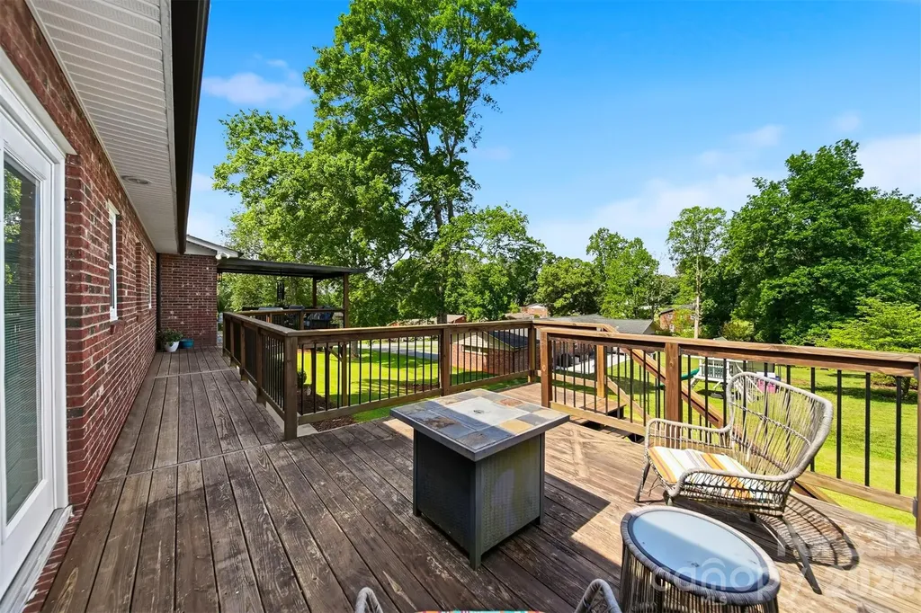 138 Whispering Pines Drive Hudson NC 28638
