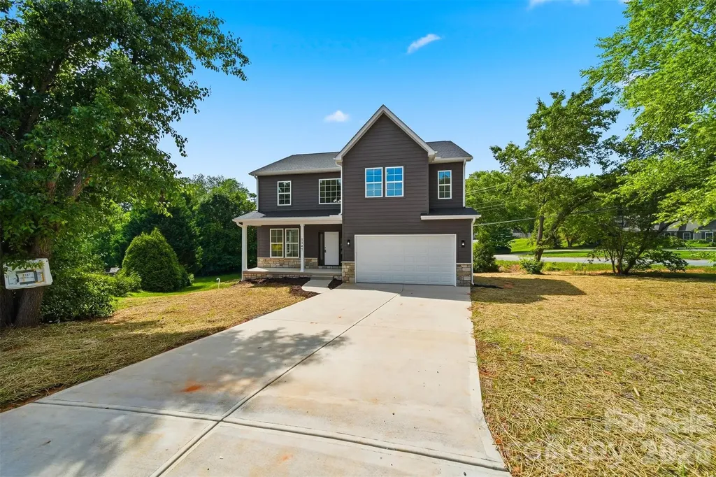 1147 10th Street Lane NW Hickory NC 28601