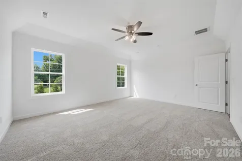 1147 10th Street Lane NW Hickory NC 28601