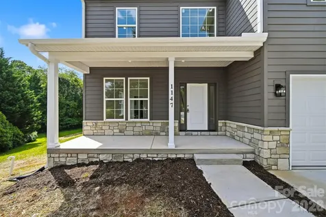 1147 10th Street Lane NW Hickory NC 28601