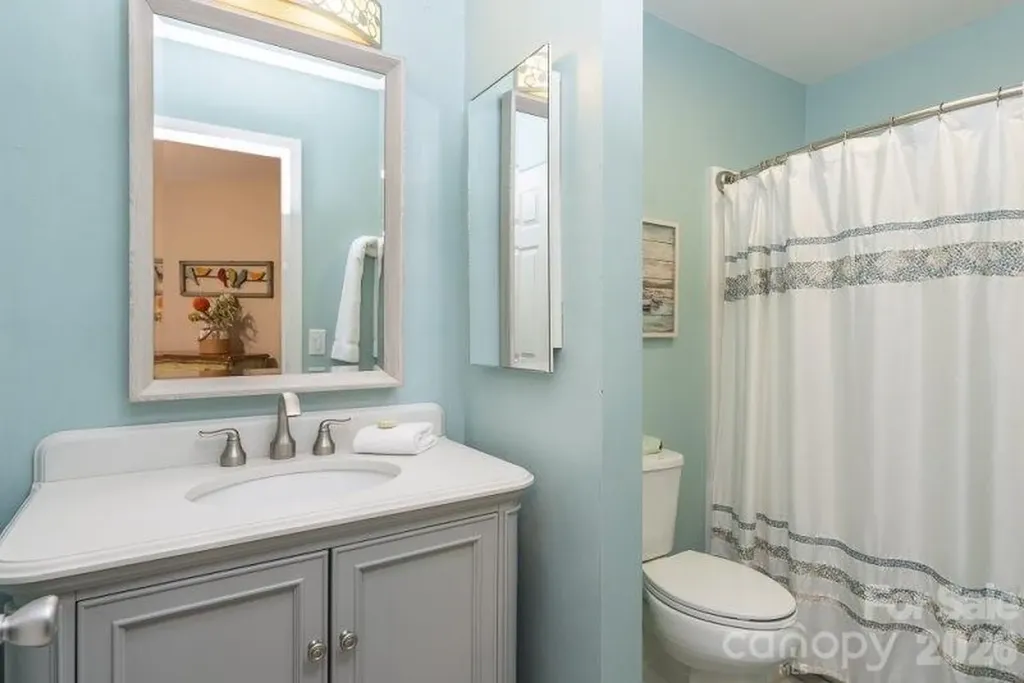 147 W Lake Drive S Lake Lure NC 28746