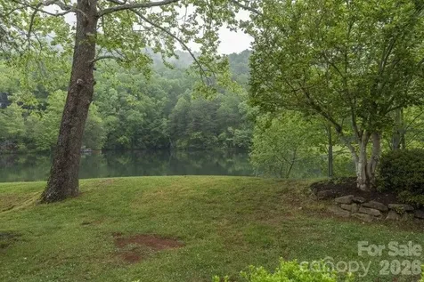 147 W Lake Drive S Lake Lure NC 28746