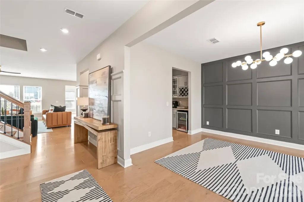 12205 Hollinhope Drive Charlotte NC 28278