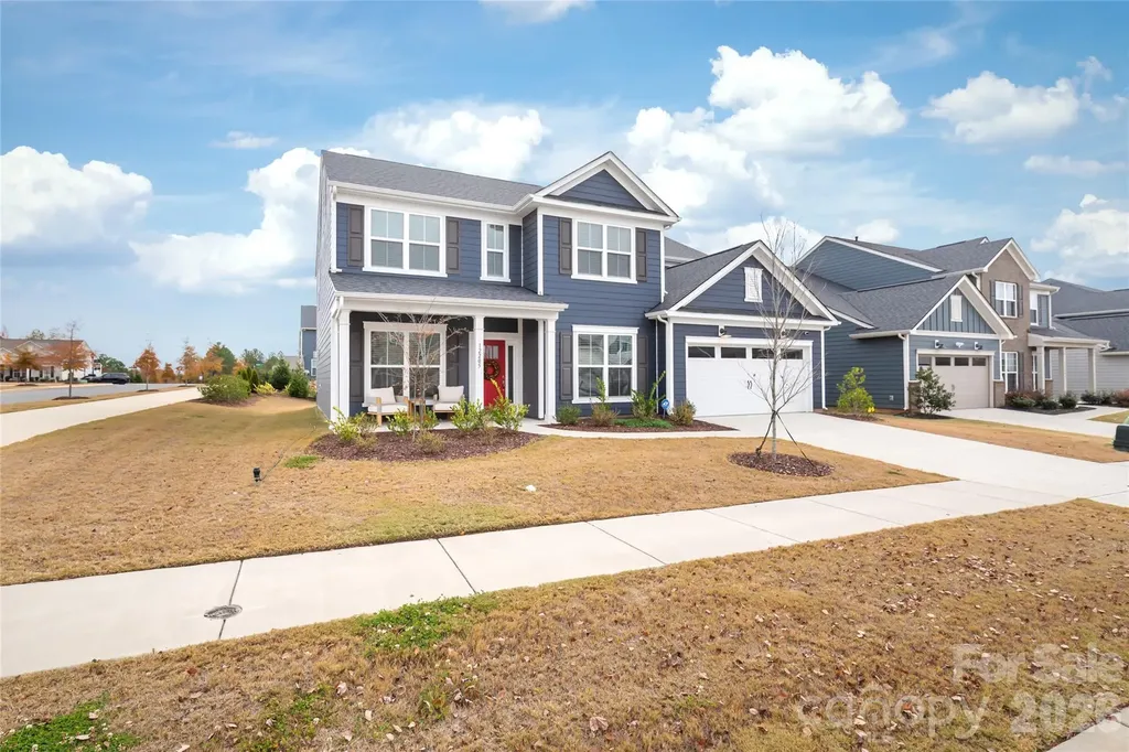 12205 Hollinhope Drive Charlotte NC 28278
