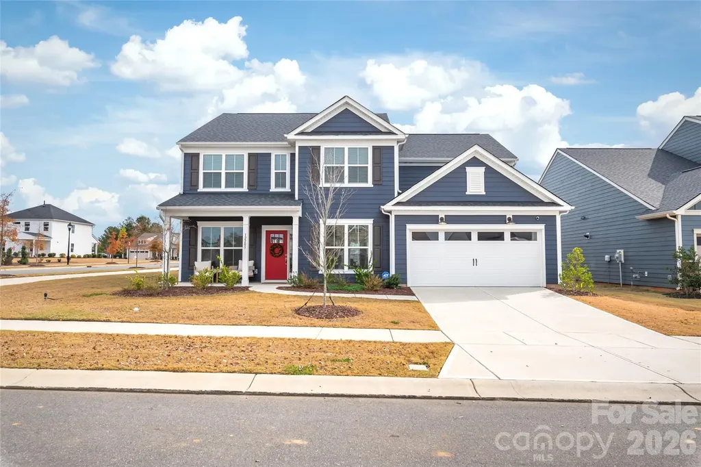 12205 Hollinhope Drive Charlotte NC 28278