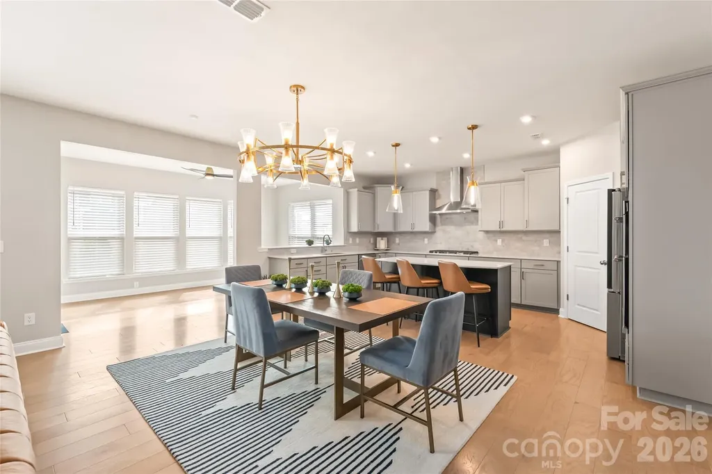 12205 Hollinhope Drive Charlotte NC 28278
