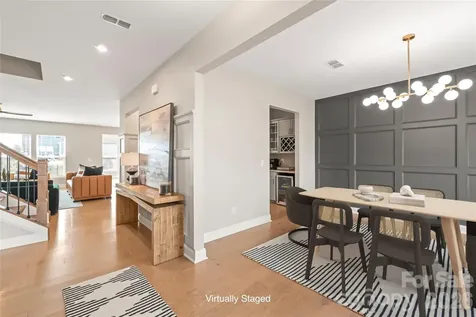12205 Hollinhope Drive Charlotte NC 28278