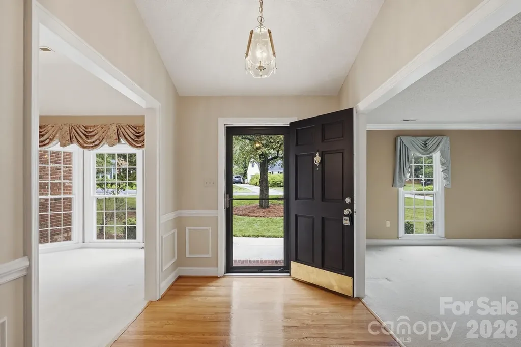 9232 Hemingford Court Charlotte NC 28277