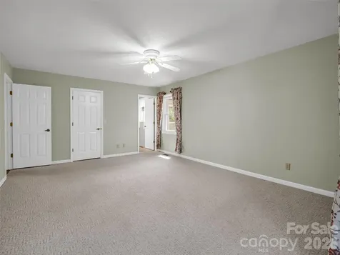 525 Maren Court Hendersonville NC 28739