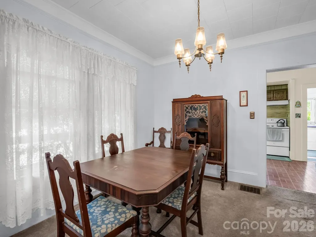 813 Montreat Road Black Mountain NC 28711
