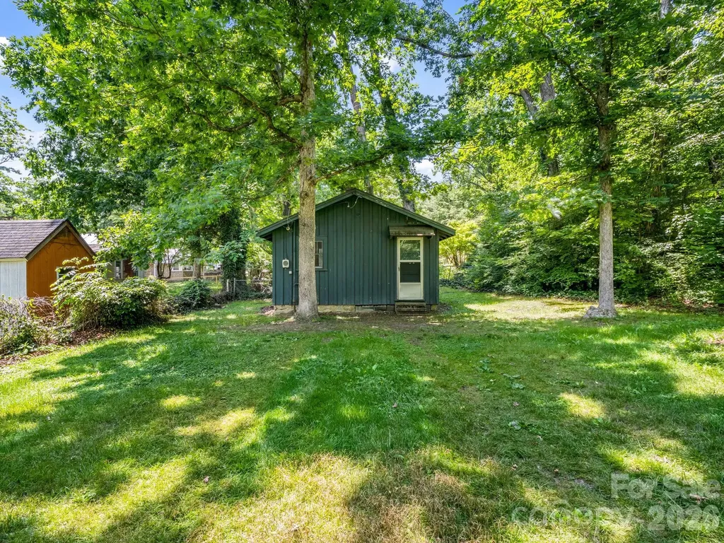 813 Montreat Road Black Mountain NC 28711