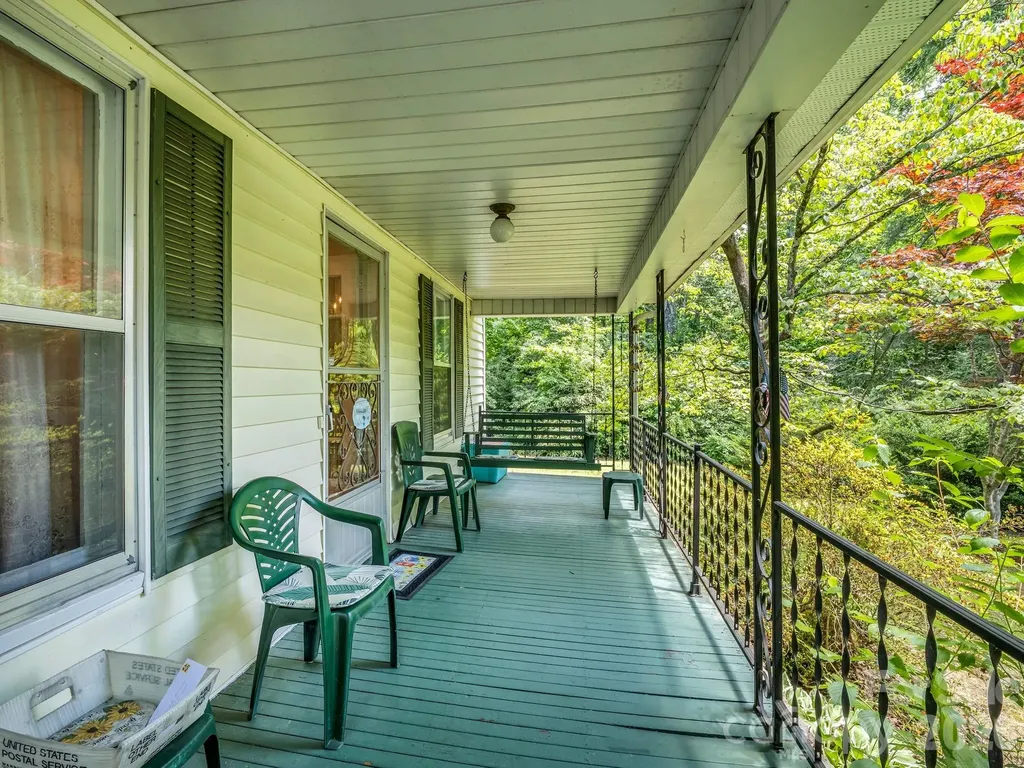 813 Montreat Road Black Mountain NC 28711