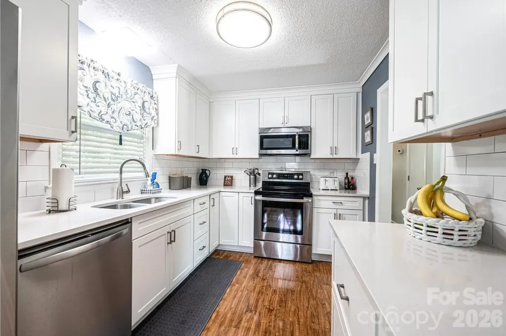 2651 31st Street Court NE Hickory NC 28601