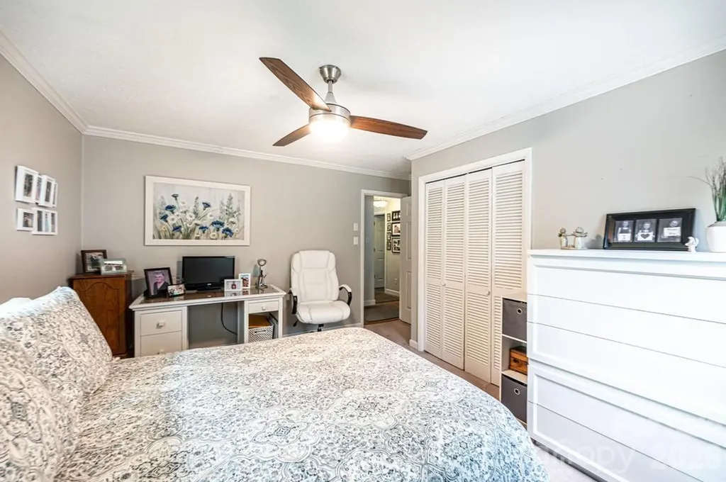 2651 31st Street Court NE Hickory NC 28601
