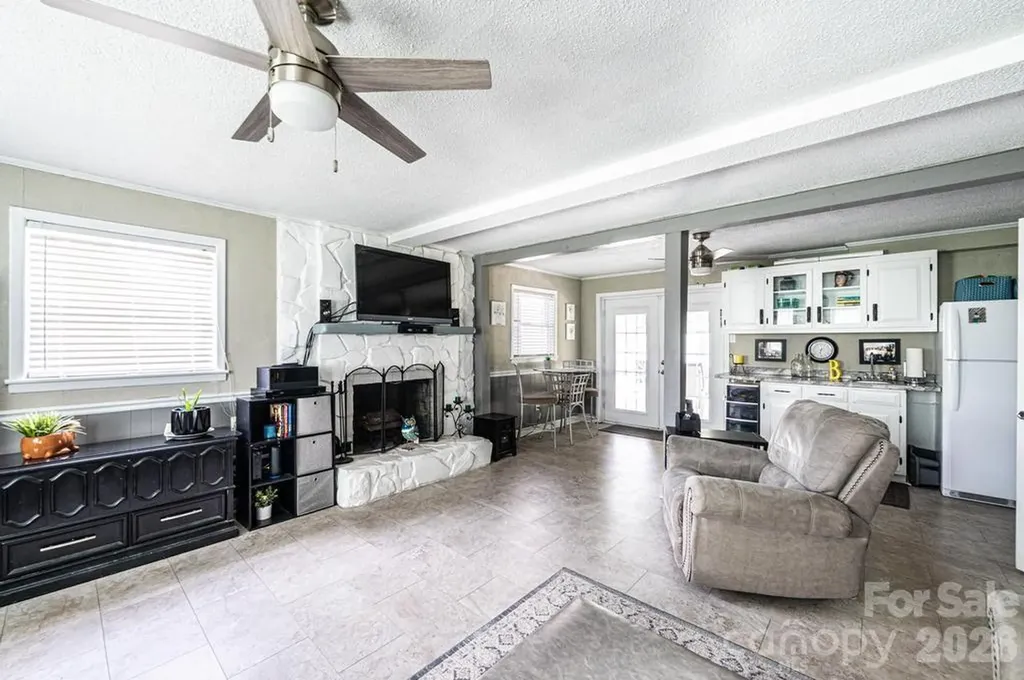 2651 31st Street Court NE Hickory NC 28601