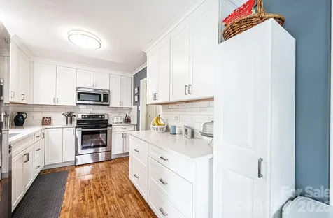 2651 31st Street Court NE Hickory NC 28601