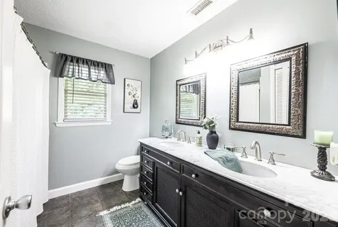 2651 31st Street Court NE Hickory NC 28601