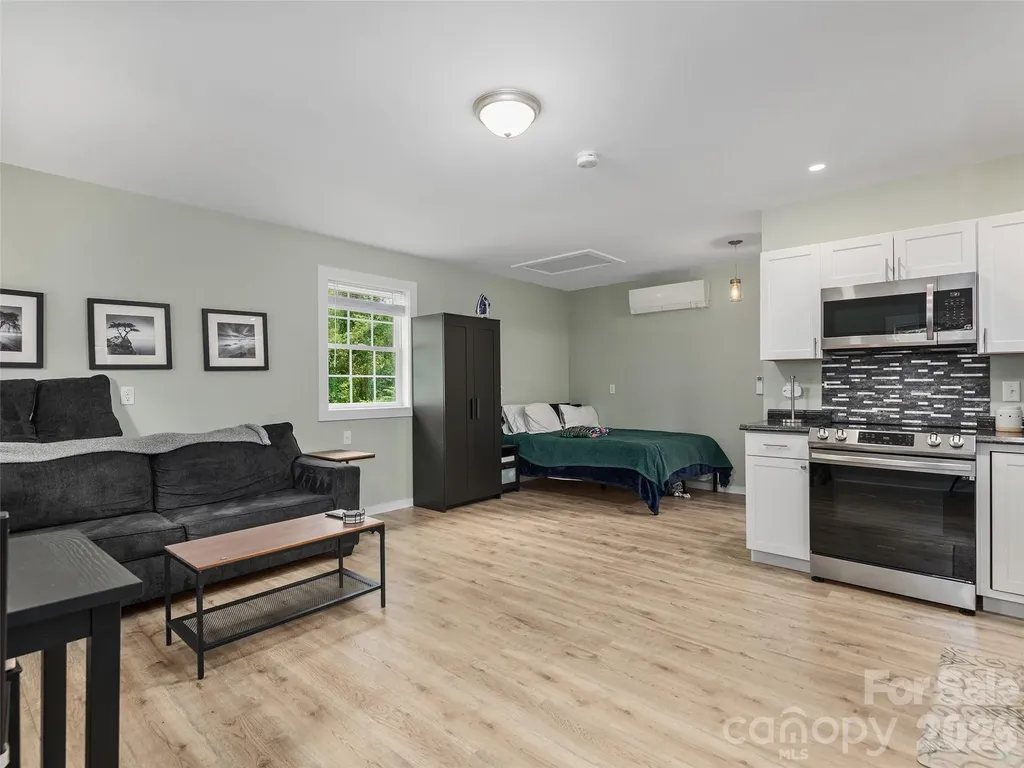 64 Springside Road Asheville NC 28803