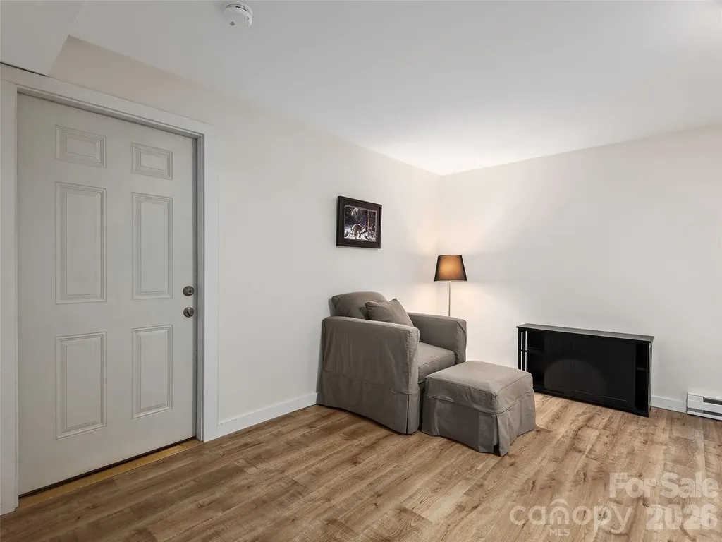 64 Springside Road Asheville NC 28803