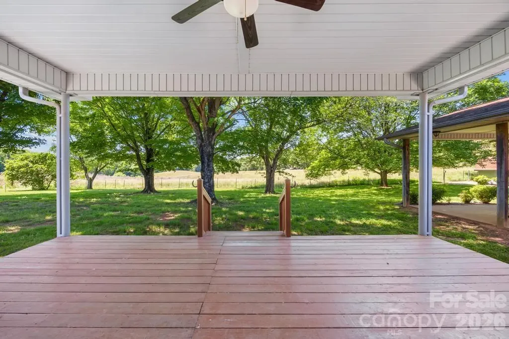 406 Kistler Farm Road Mooresville NC 28115