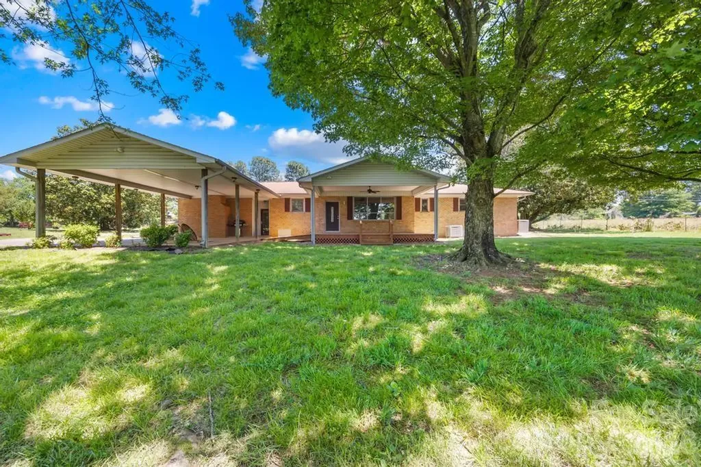 406 Kistler Farm Road Mooresville NC 28115