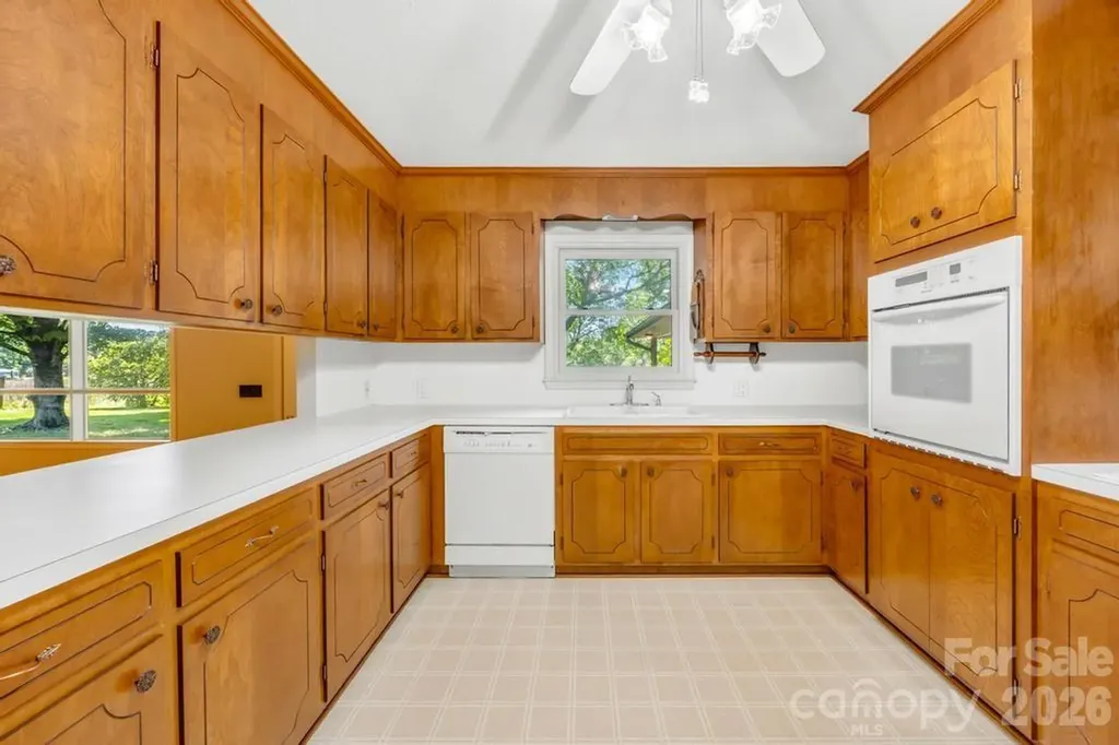 406 Kistler Farm Road Mooresville NC 28115